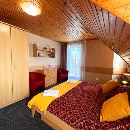 Jurika Liptov Aparthotel Liptovsky Mikulas Exterior photo