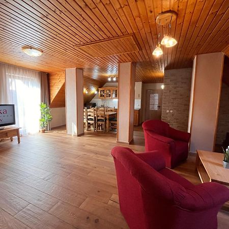 Jurika Liptov Aparthotel Liptovsky Mikulas Exterior photo